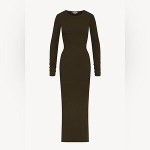 NWT miss green Long Sleeve Crewneck Maxi Dress in moss